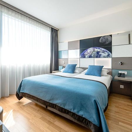 Discovery Hotel 3* Superior Crissier Eksteriør billede