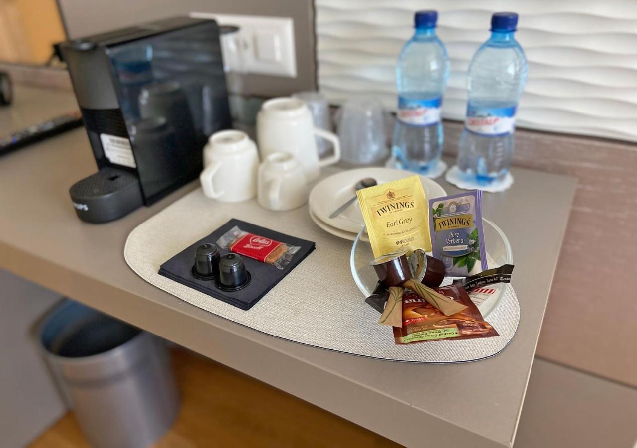 Discovery Hotel 3* Superior Crissier Eksteriør billede