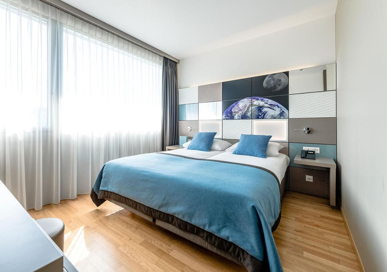 Discovery Hotel 3* Superior Crissier Eksteriør billede
