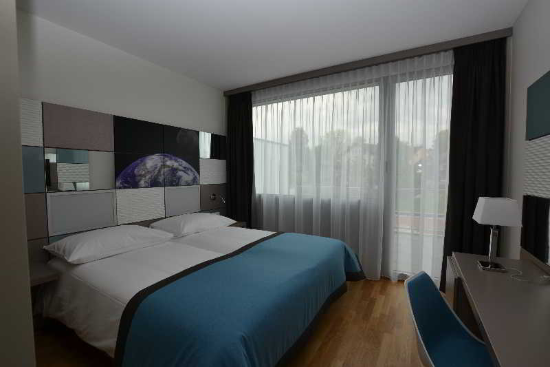 Discovery Hotel 3* Superior Crissier Eksteriør billede