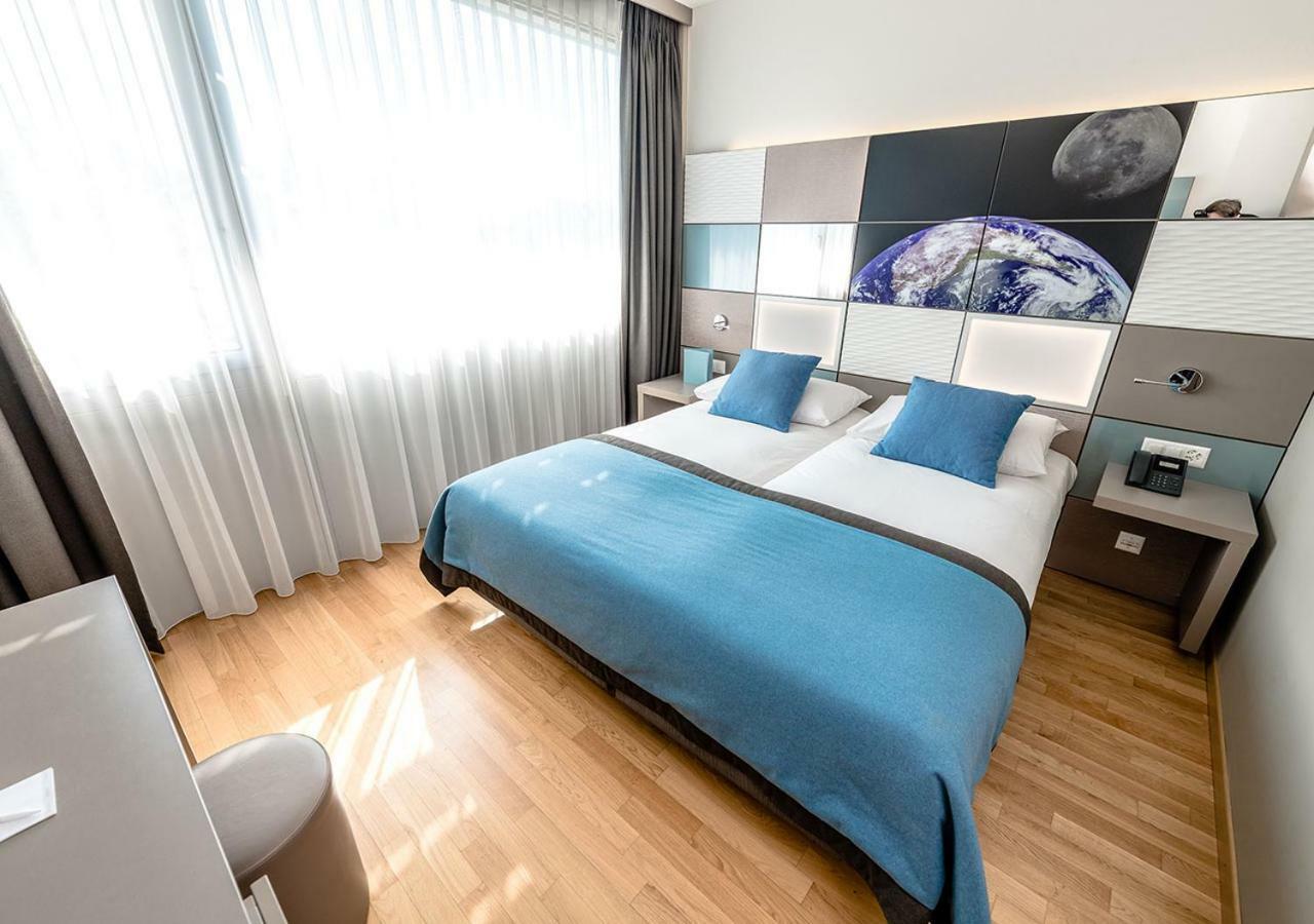 Discovery Hotel 3* Superior Crissier Eksteriør billede
